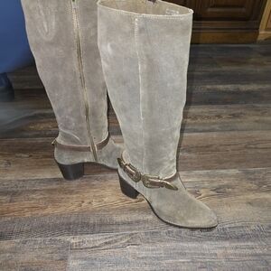 Naughty Leather Suede Chic Suede Knee-High Boots Buckle Details Zip Side Nwot